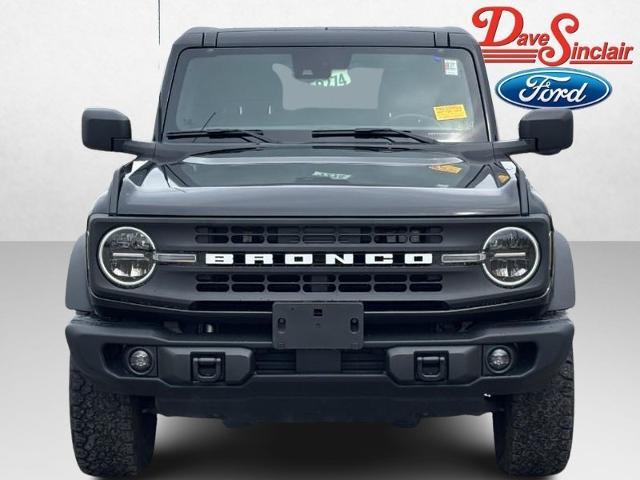 2024 Ford Bronco Black Diamond — photo 1 of 12