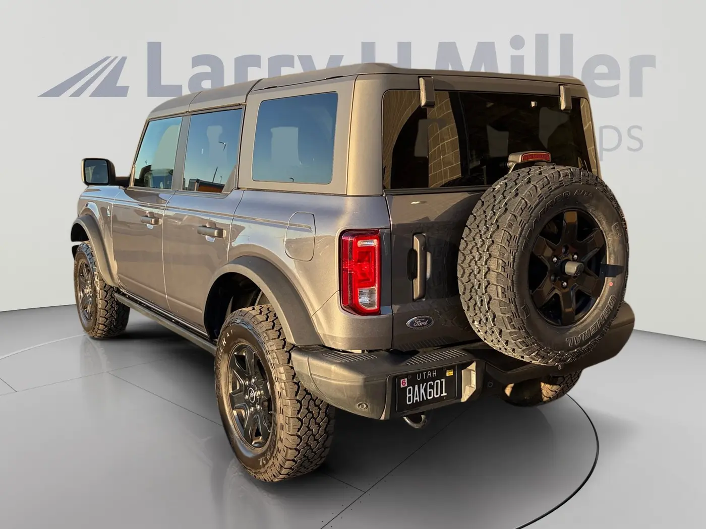 2024 Ford Bronco - $43,860