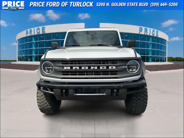 2024 Ford Bronco Black Diamond — photo 1 of 12