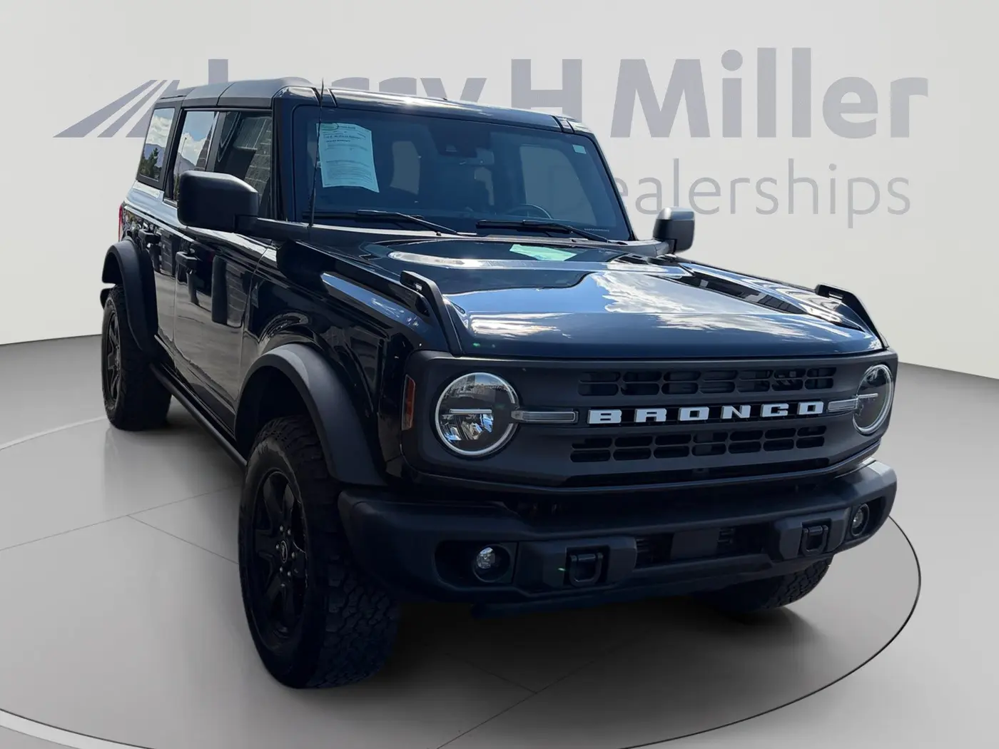 2024 Ford Bronco - $42,702
