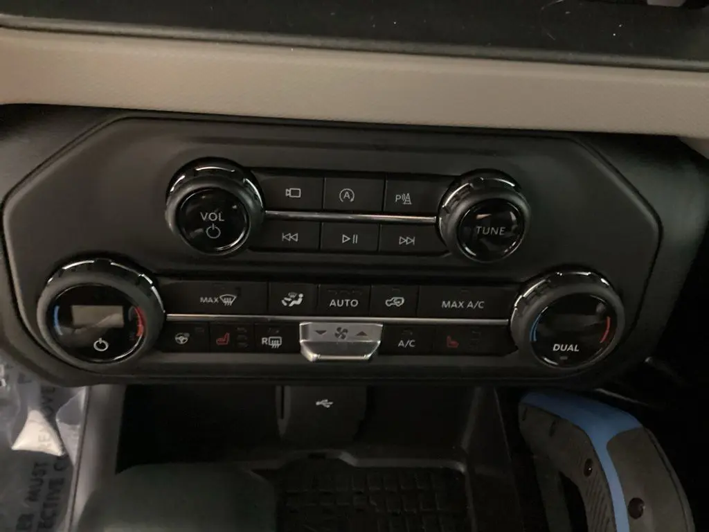 2024 Ford Bronco - $52,564