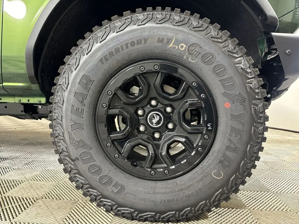 2024 Ford Bronco - $53,600