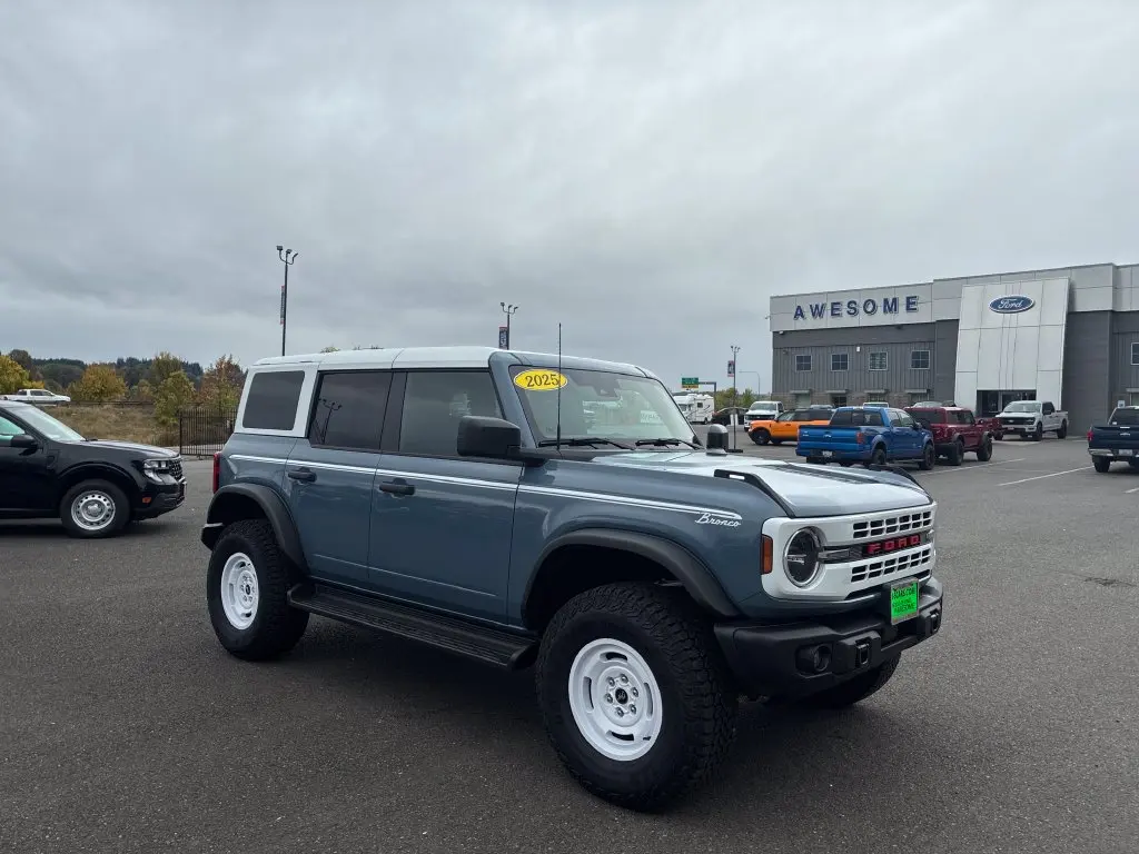2025 Ford Bronco - $53,476