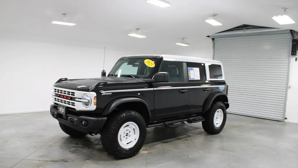 2023 Ford Bronco Heritage Edition