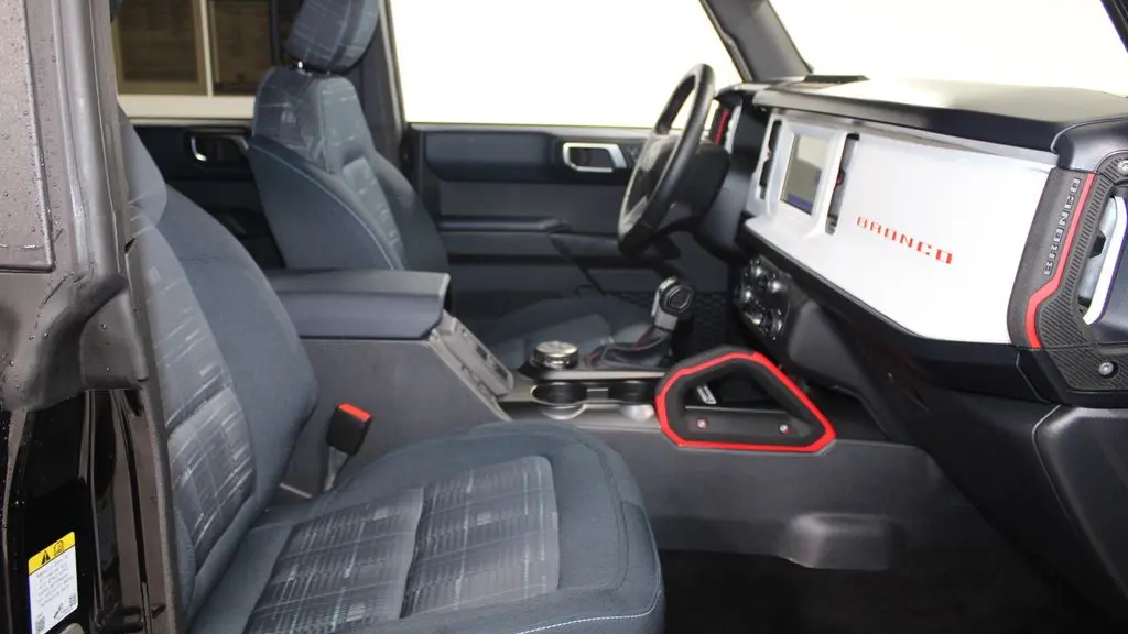 2023 Ford Bronco Heritage Edition
