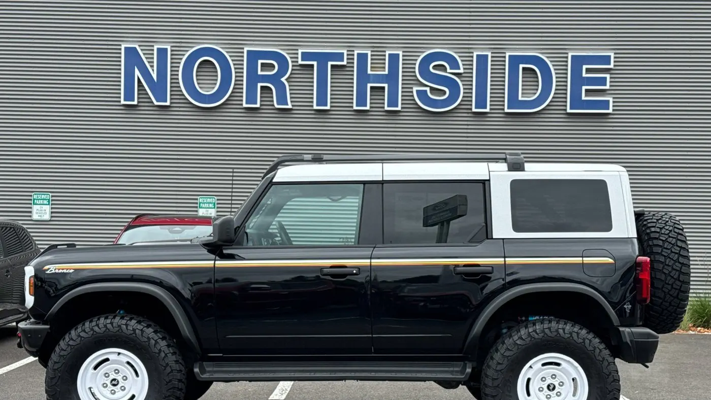 2025 Ford Bronco Heritage Edition