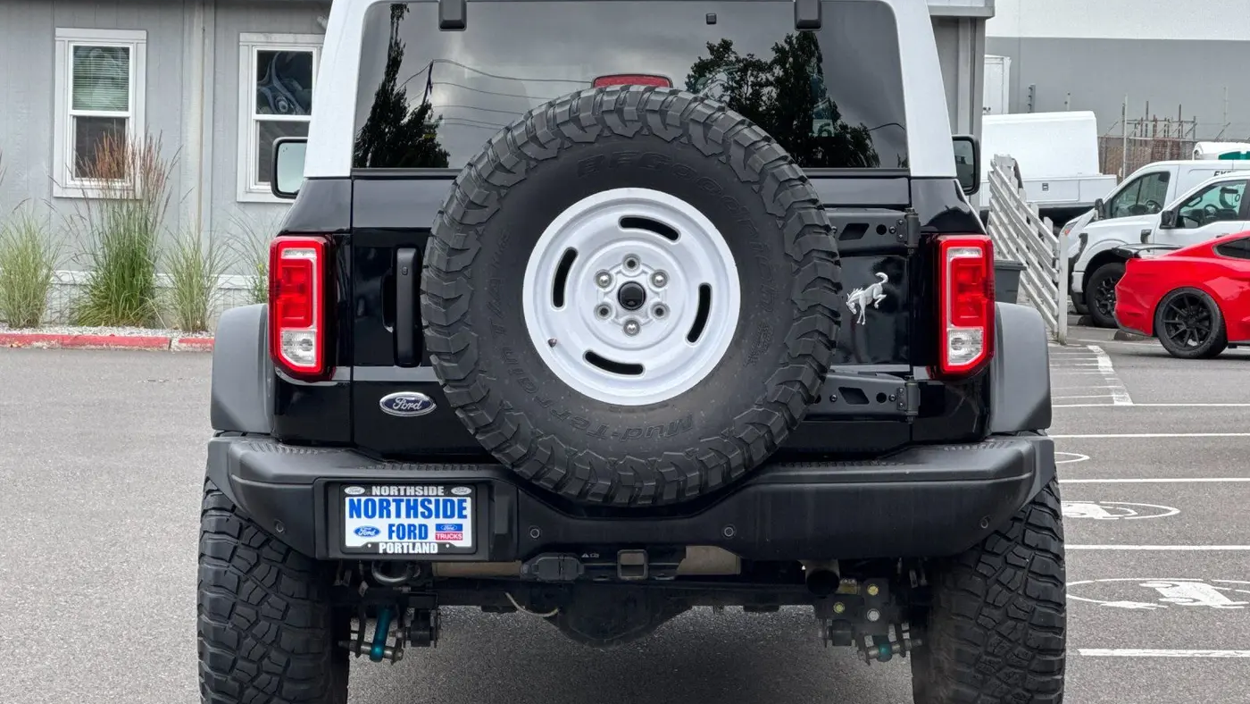2025 Ford Bronco Heritage Edition