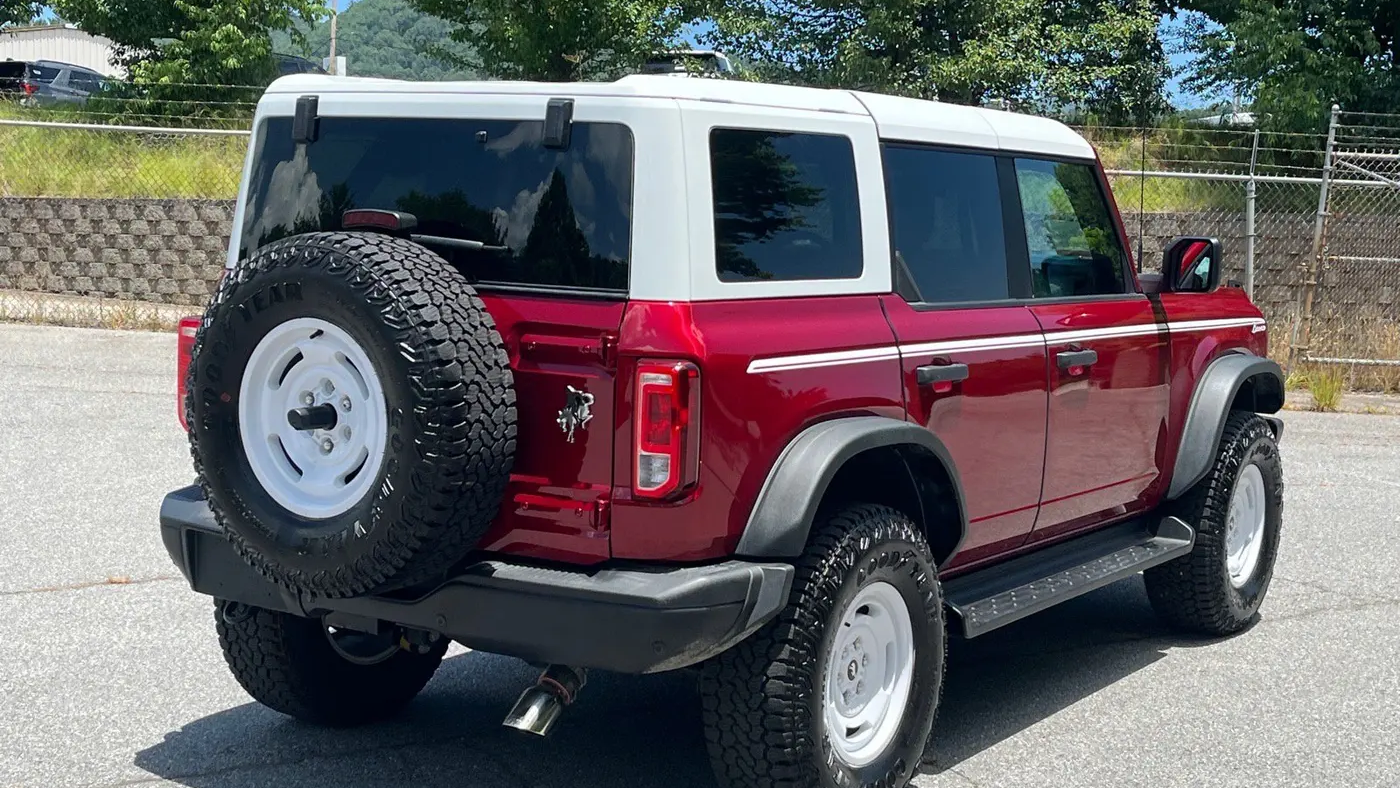 2025 Ford Bronco Heritage Edition