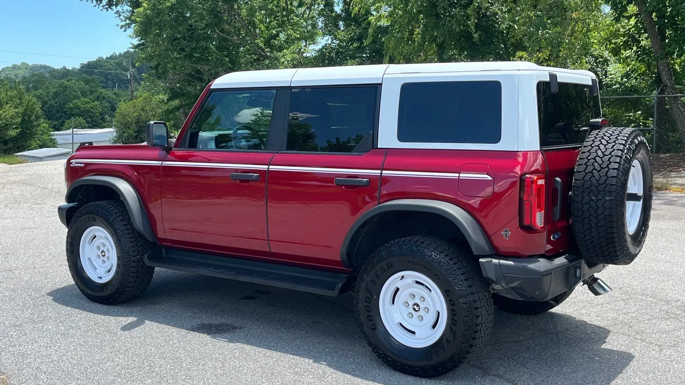 2025 Ford Bronco Heritage Edition