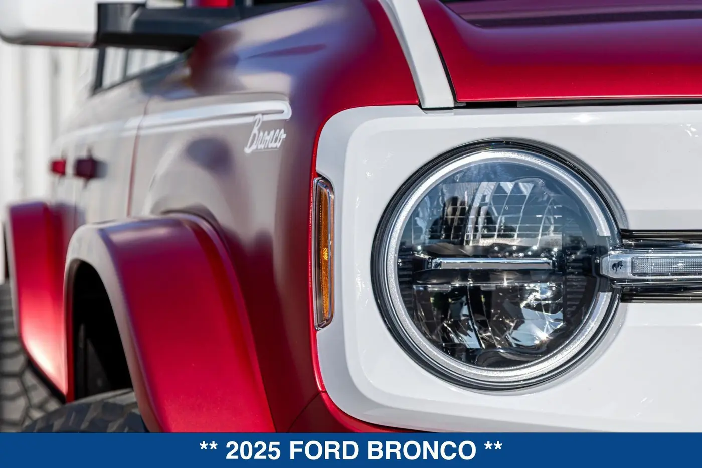 2025 Ford Bronco - $85,299