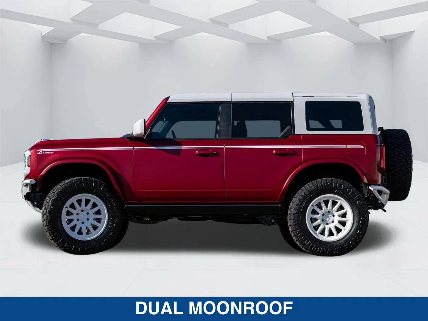 2025 Ford Bronco - $85,299