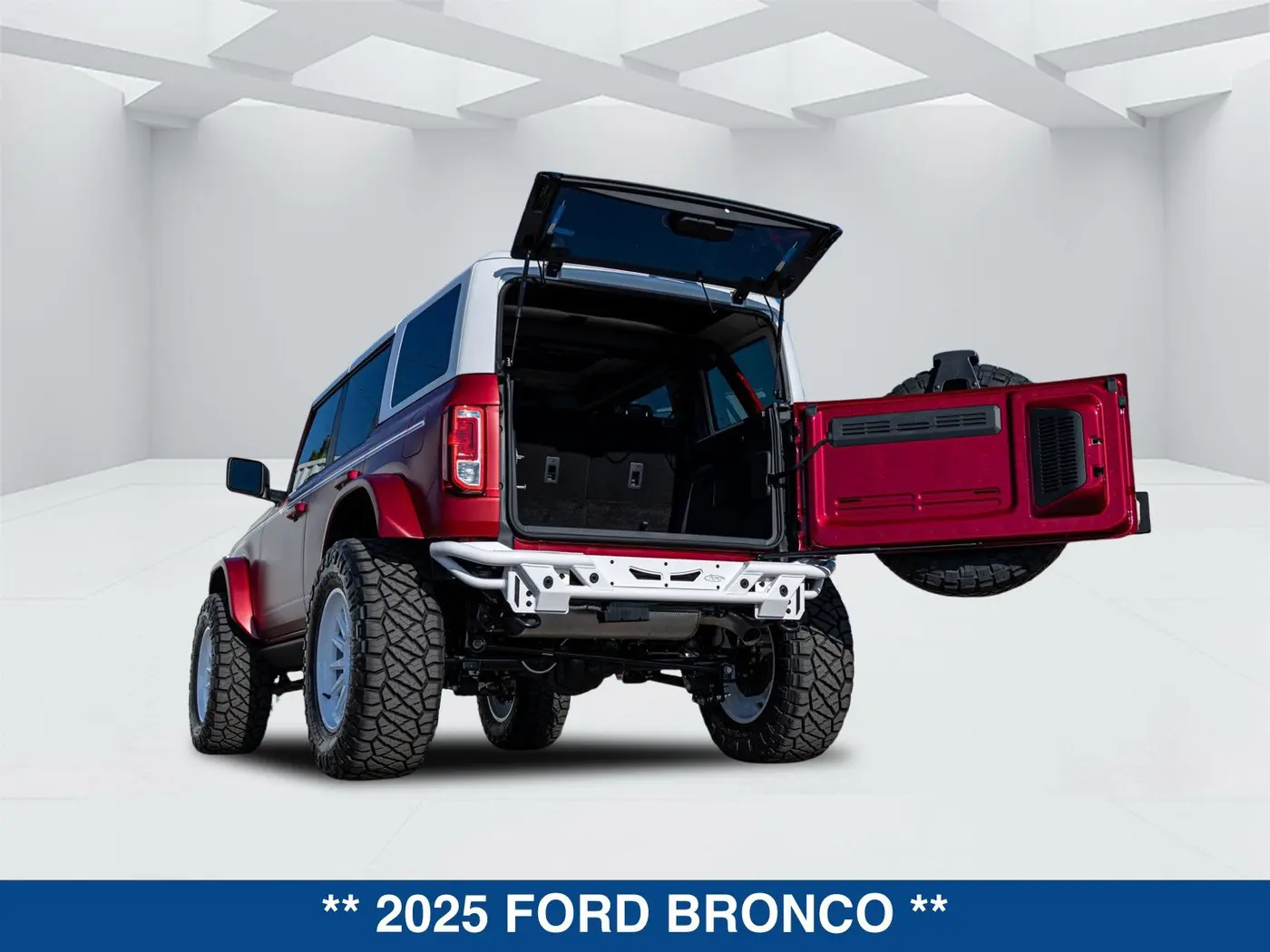 2025 Ford Bronco - $85,299