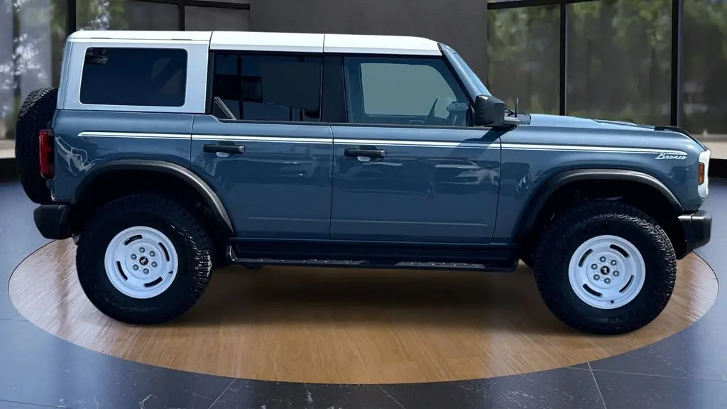 2025 Ford Bronco Heritage Edition