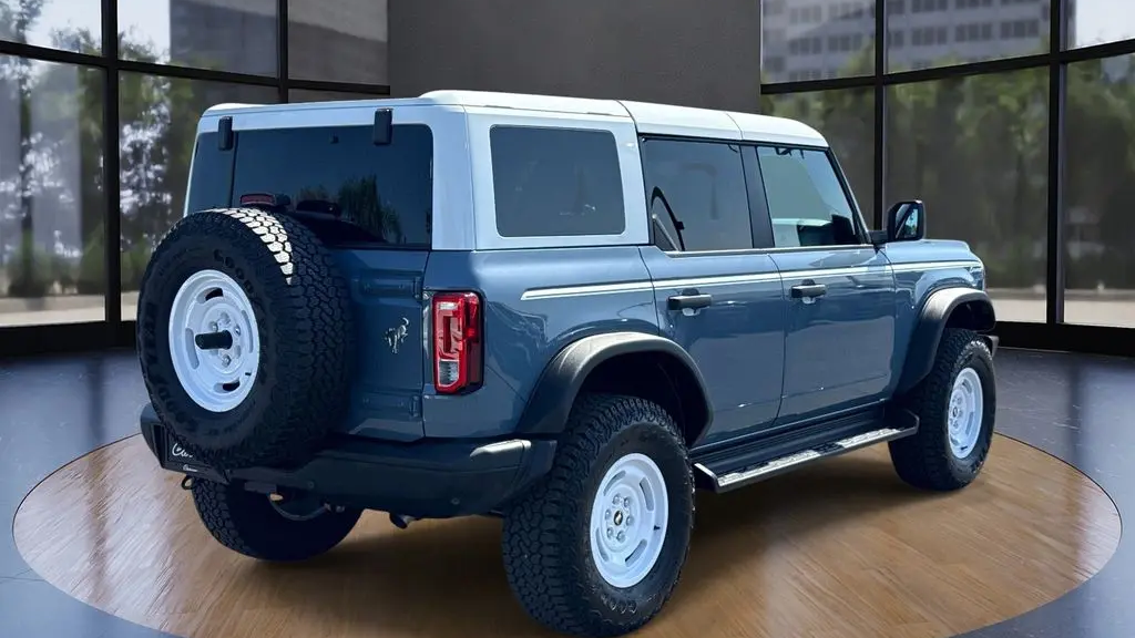 2025 Ford Bronco Heritage Edition