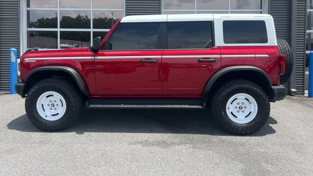 2025 Ford Bronco Heritage Edition