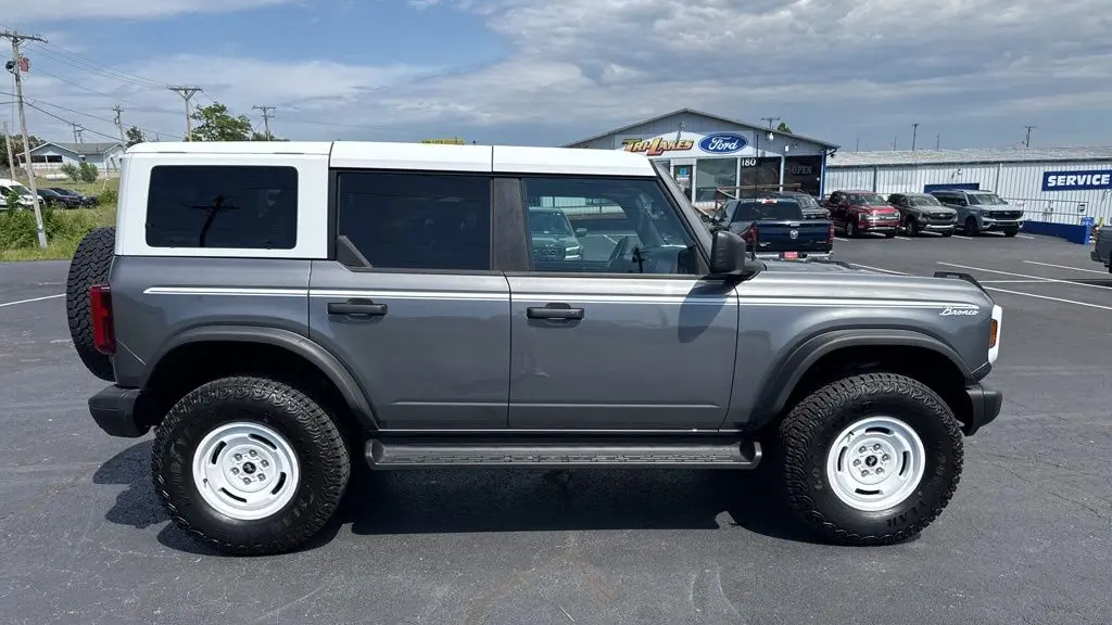 2025 Ford Bronco Heritage Edition