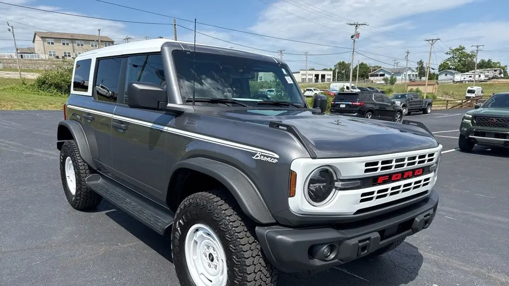 2025 Ford Bronco Heritage Edition