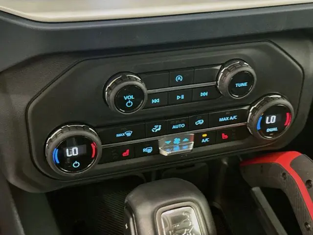2025 Ford Bronco - $52,212