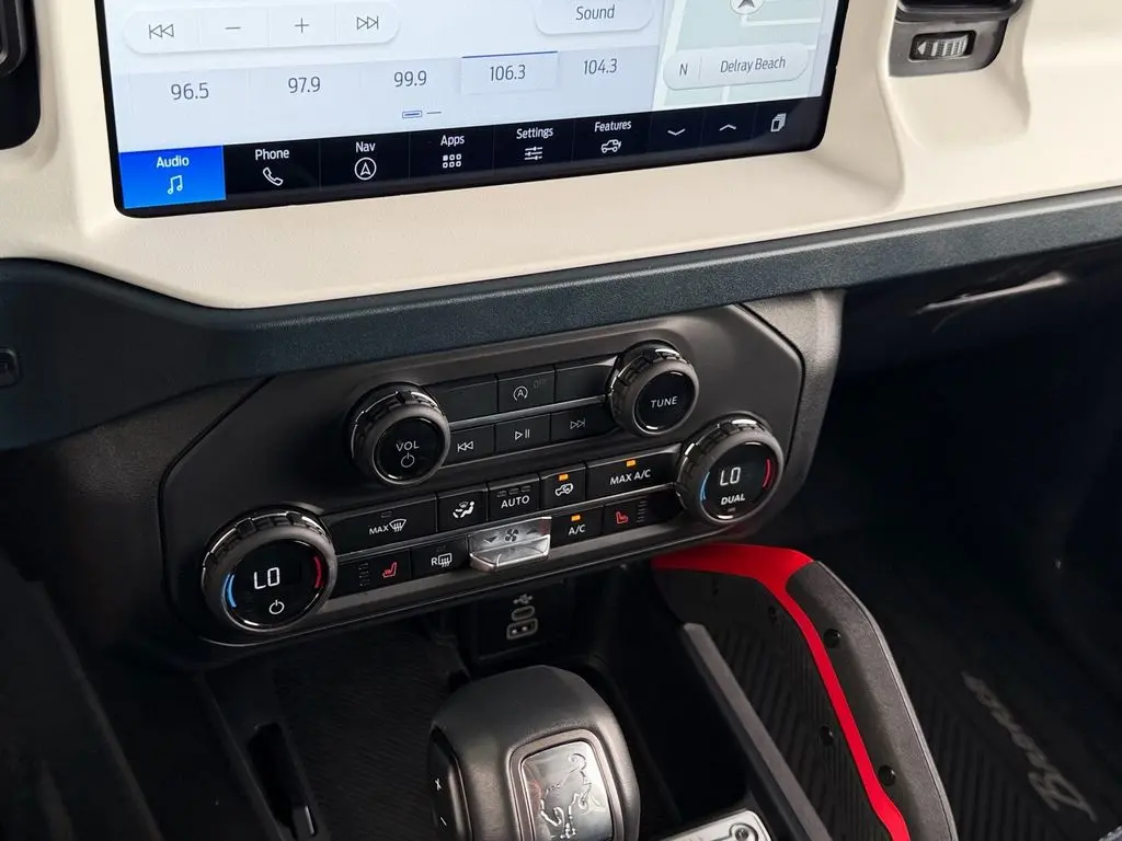2026 Ford Bronco - $49,499