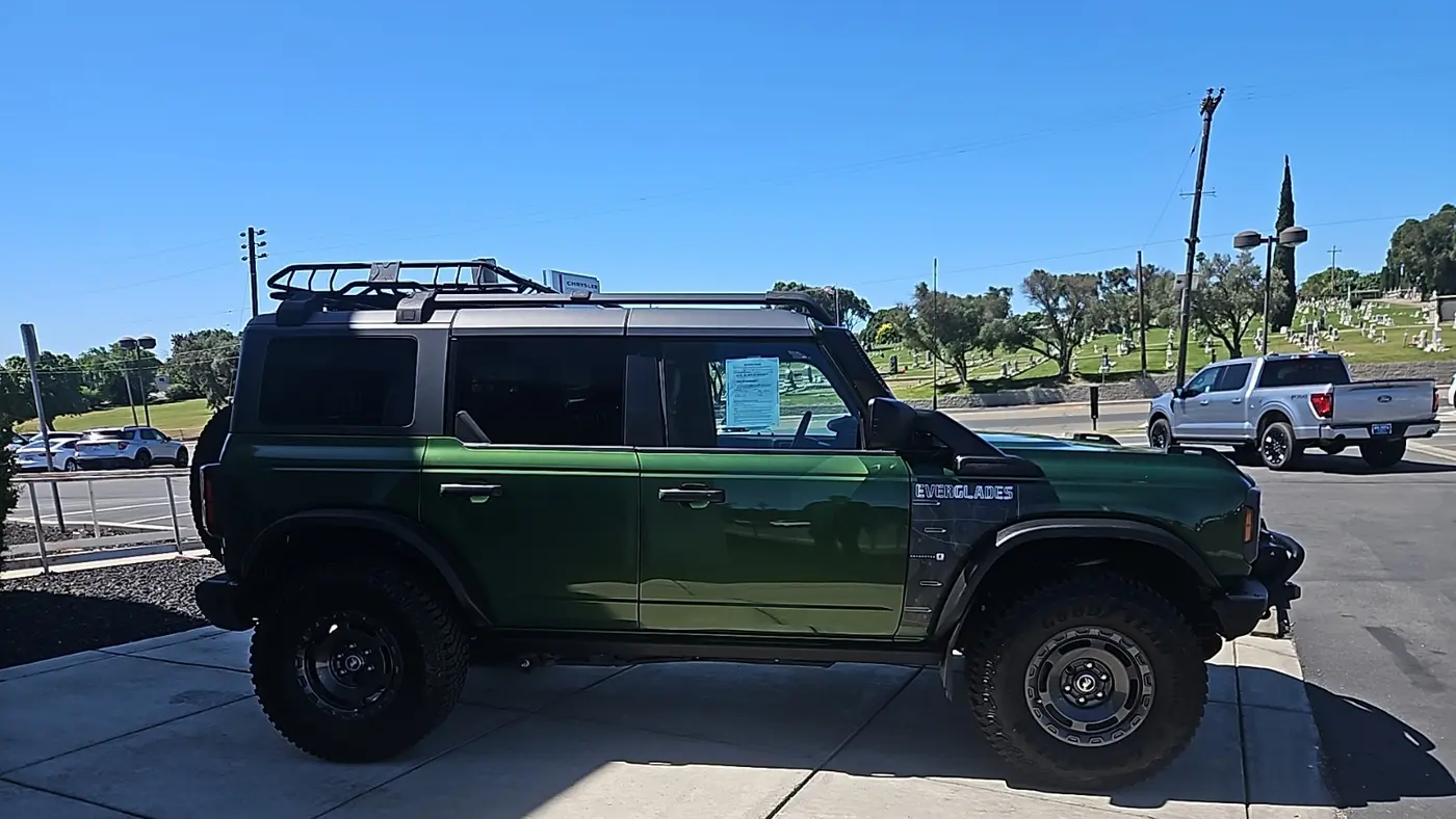 2024 Ford Bronco Everglades