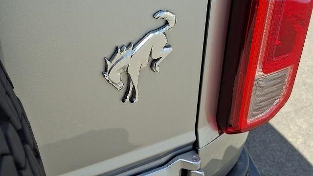 2021 Ford Bronco Base
