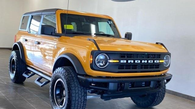 2021 Ford Bronco Base