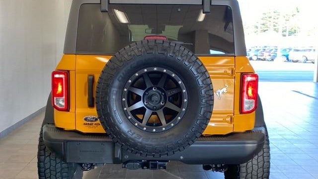 2021 Ford Bronco Base