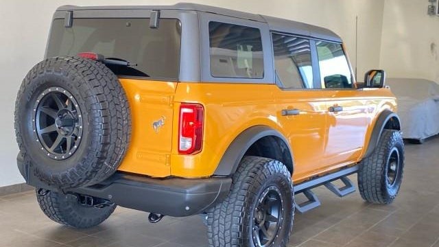 2021 Ford Bronco Base
