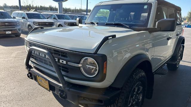 2021 Ford Bronco Base
