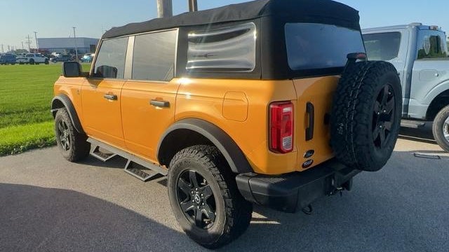 2021 Ford Bronco Base