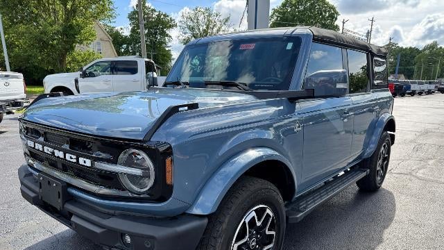2023 Ford Bronco Base