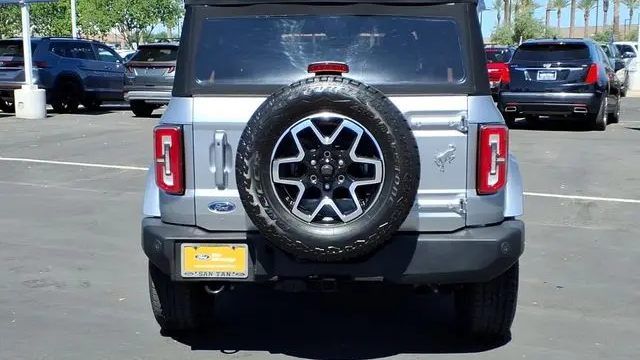 2021 Ford Bronco Base