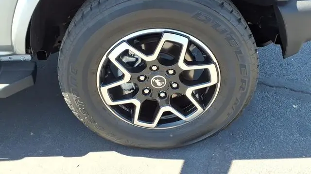 2021 Ford Bronco Base