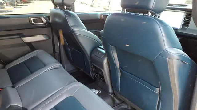 2021 Ford Bronco Base