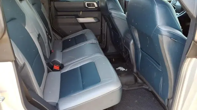 2021 Ford Bronco Base