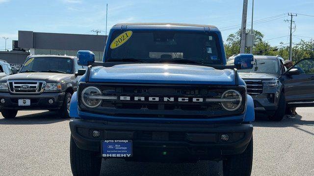 2021 Ford Bronco Base