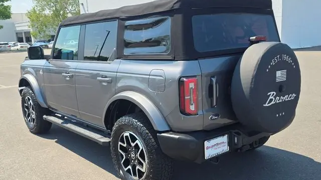 2021 Ford Bronco Outer Banks