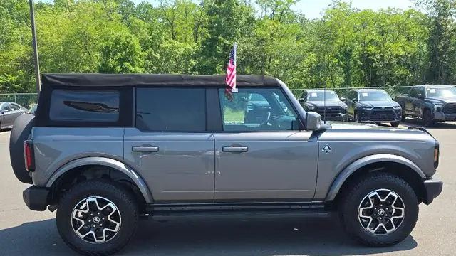 2021 Ford Bronco Outer Banks