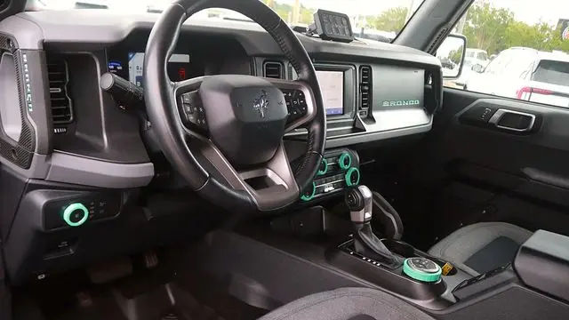 2022 Ford Bronco Base