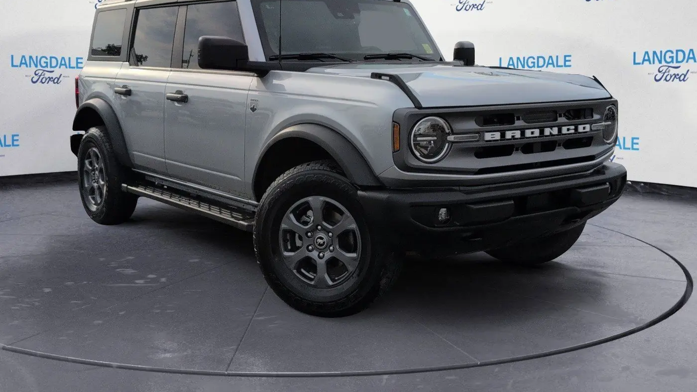 2023 Ford Bronco Base