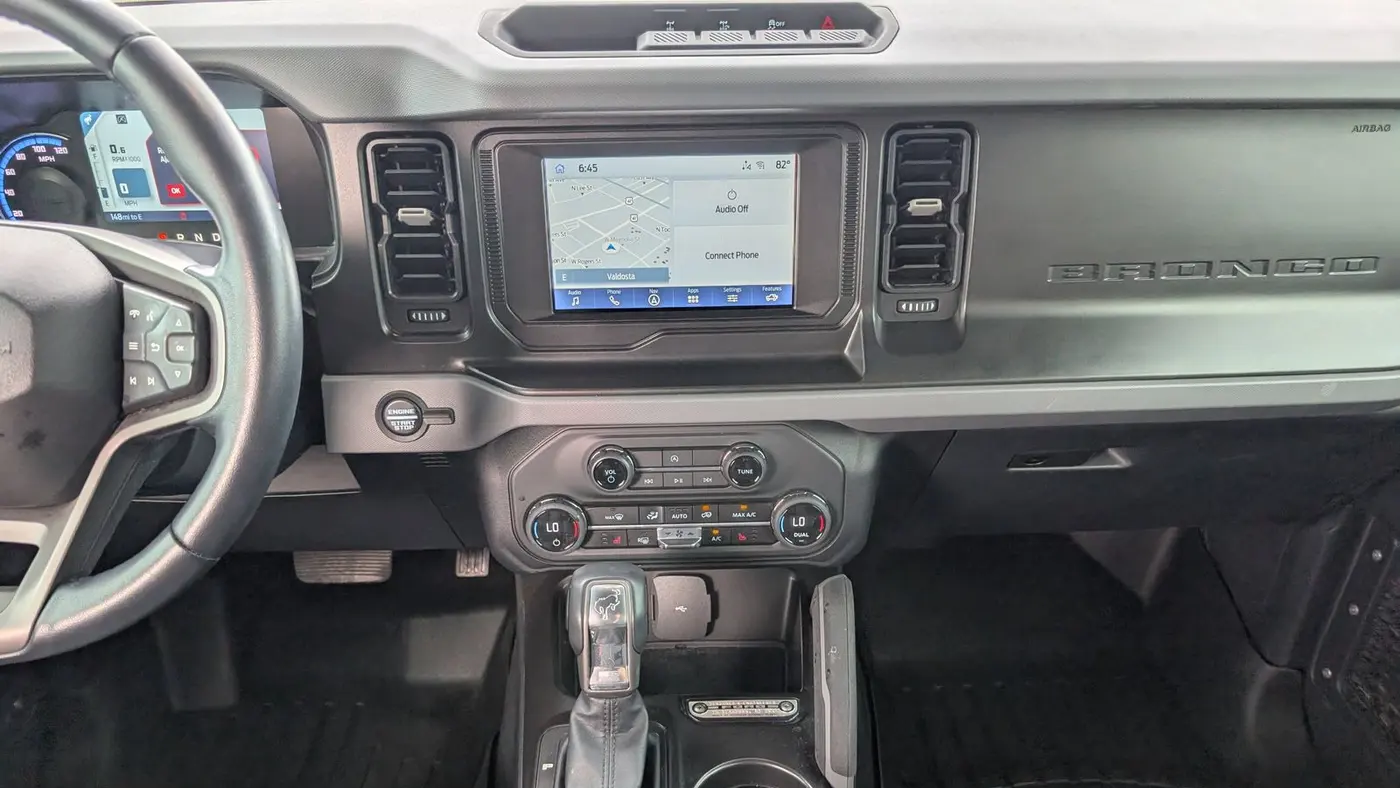 2023 Ford Bronco Base