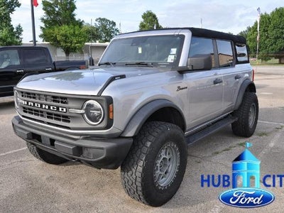 2023 Ford Bronco 4X4 Base 4DR SUV