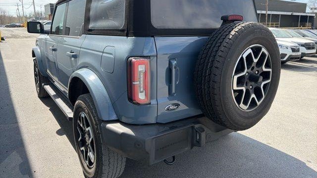 2023 Ford Bronco Base