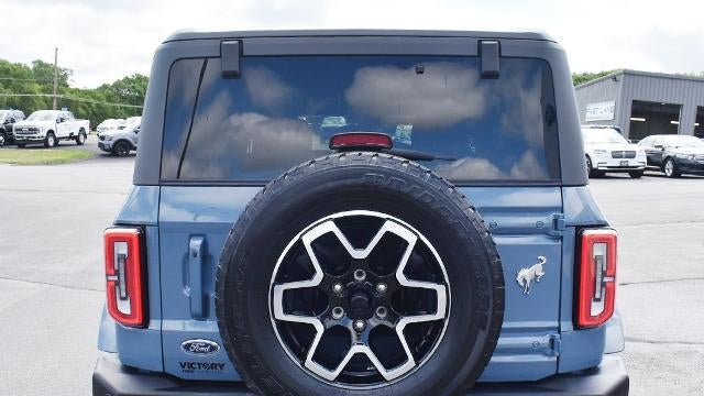 2023 Ford Bronco Base