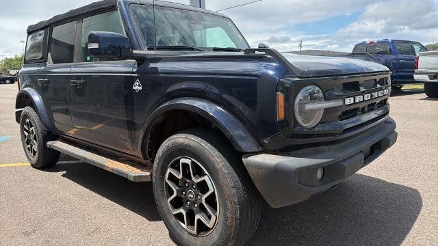 2021 Ford Bronco Base