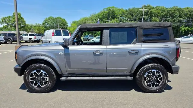2021 Ford Bronco Outer Banks