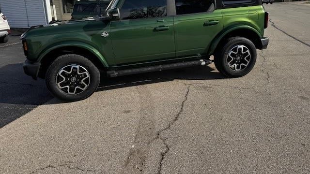 2022 Ford Bronco Base