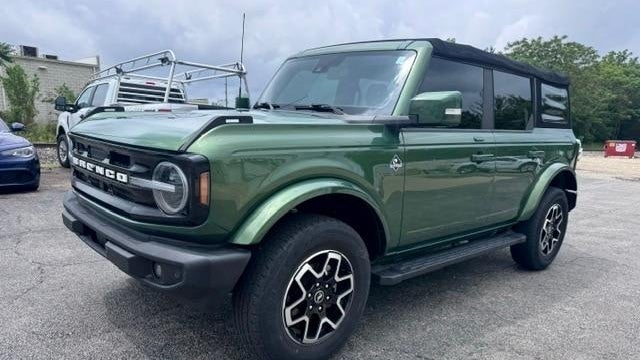 2022 Ford Bronco Base