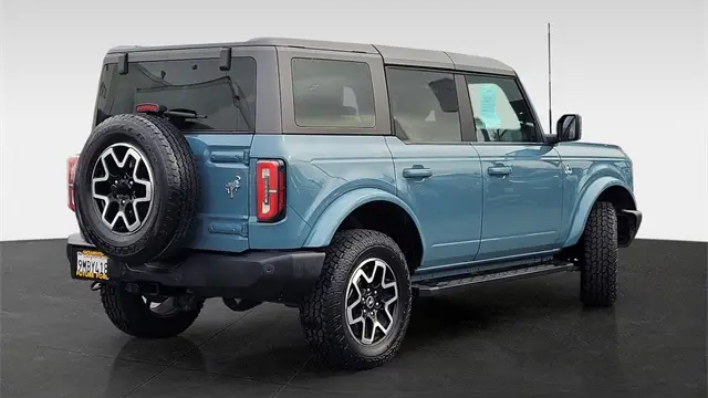 2022 Ford Bronco Base