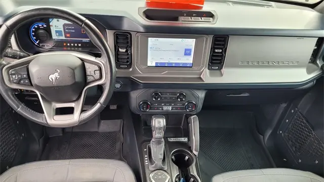 2022 Ford Bronco Base